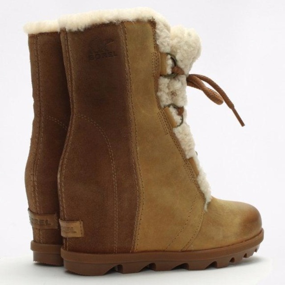 SOREL Joan of Arctic Wedge II Shearling-Trim Boots - Picture 3 of 4